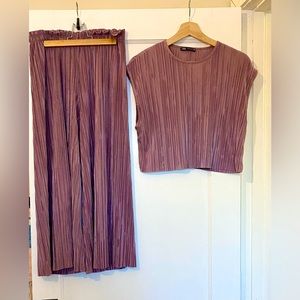 Purple Zara set shirt and pants size medium